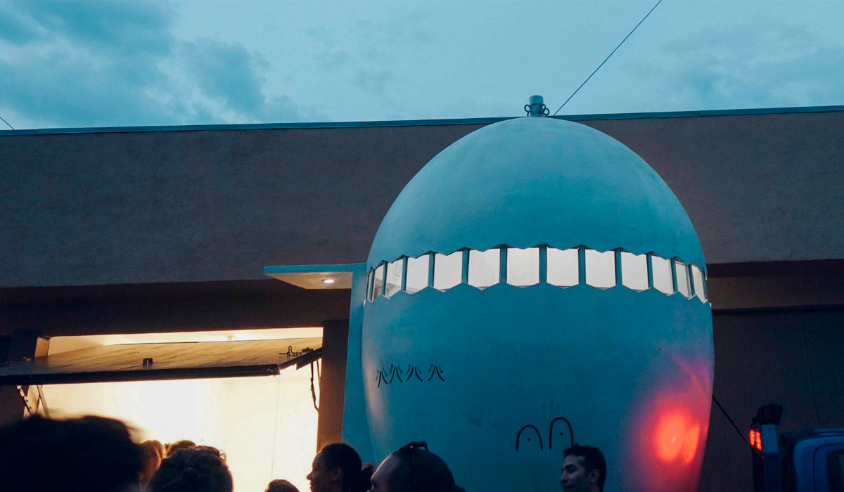 Conversaciones sobre el Tiempo, el Ocio y la Producción Artística: Un Recorrido por el Arte Contemporáneo en Guatemala