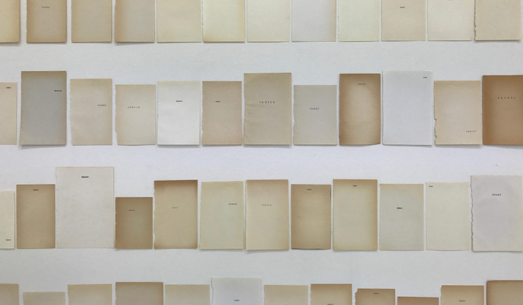 Discutimos el proceso de producción de «De Metáforas y otros Textos», la exposición que reúne la obra de varios artistas españoles en el CCE